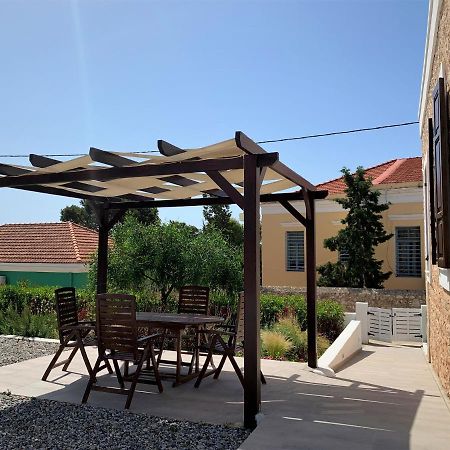Villa Miranda Chalki Town Екстериор снимка