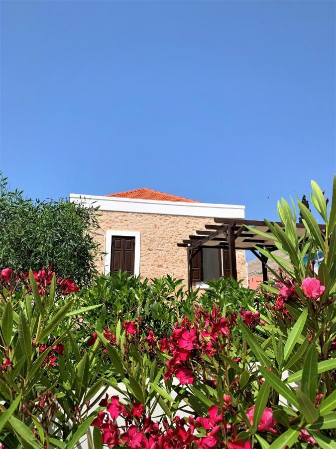 Villa Miranda Chalki Town Екстериор снимка