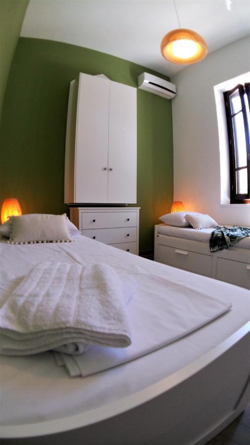 Villa Miranda Chalki Town Екстериор снимка