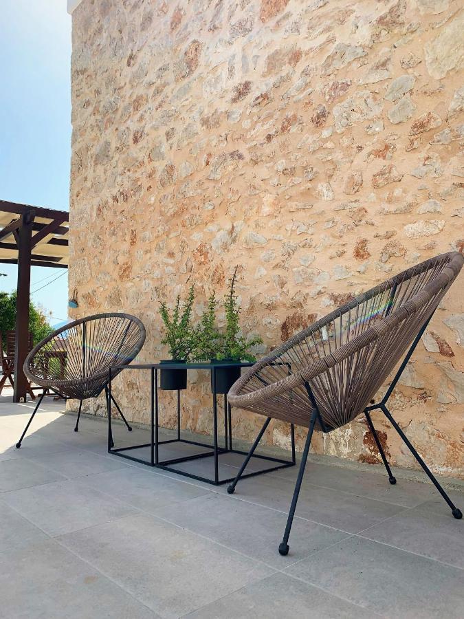 Villa Miranda Chalki Town Екстериор снимка